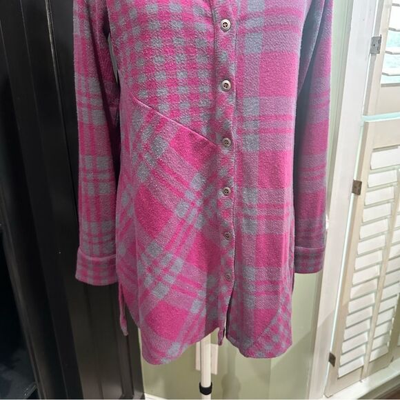 Soft Surroundings Asymmetrical Plaid Button Front Tunic – XS - Picture 3 of 10